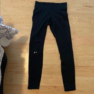 Black under armor leggings